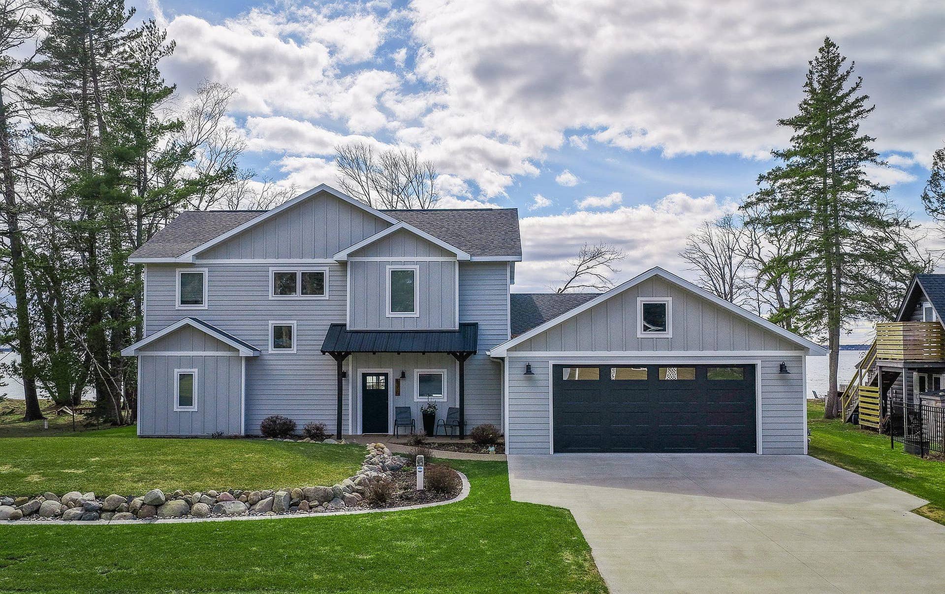 6315 Lavinia Road NE, Bemidji, MN 56601 6315 Lavinia streetside.jpg