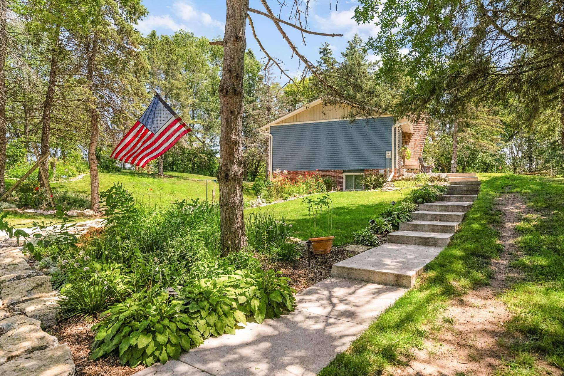 9411 Newgate Avenue N, Stillwater, MN 55082 9411 Newgate Avenue N, Stillwater, MN 55082