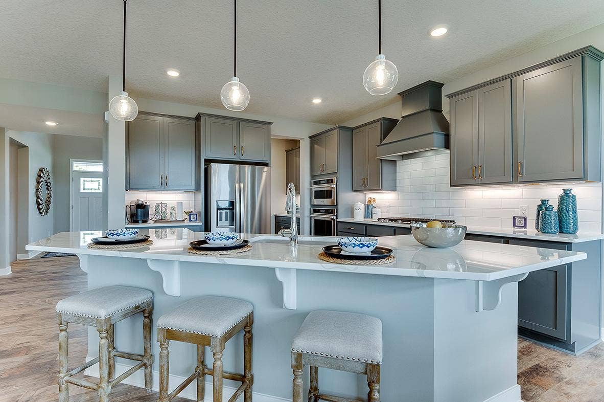 4913 Blake Way, Woodbury, MN 55129 Whitney 02.jpg