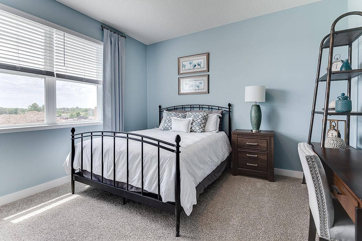 4913 Blake Way, Woodbury, MN 55129 Whitney 12.jpg