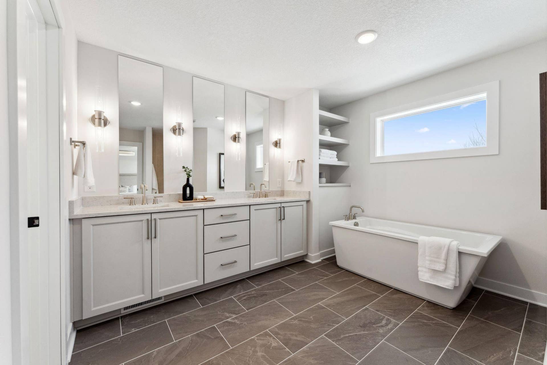 3644 Knightsbridge Lane, Lake Elmo, MN 55042 Primary Bathroom Heated Floors