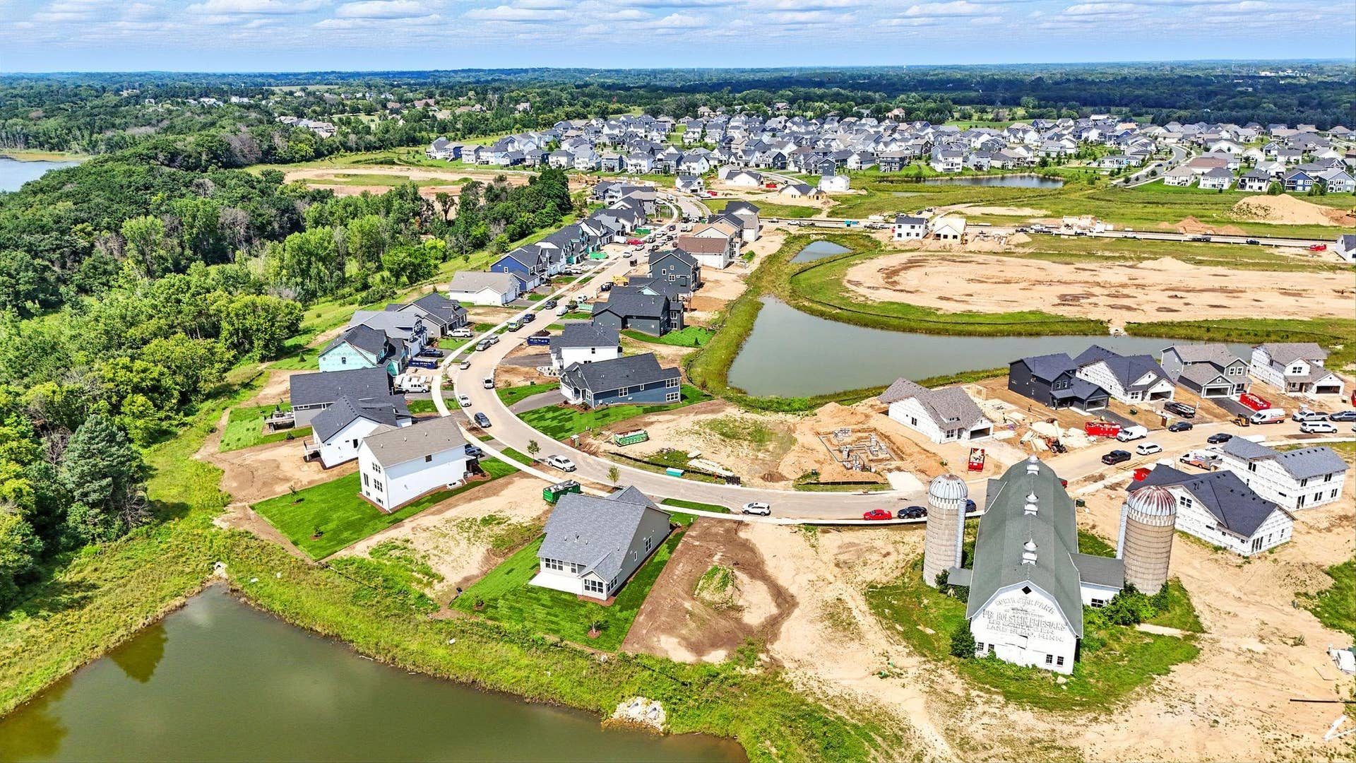 3644 Knightsbridge Lane, Lake Elmo, MN 55042 Future Site of Community Pool
