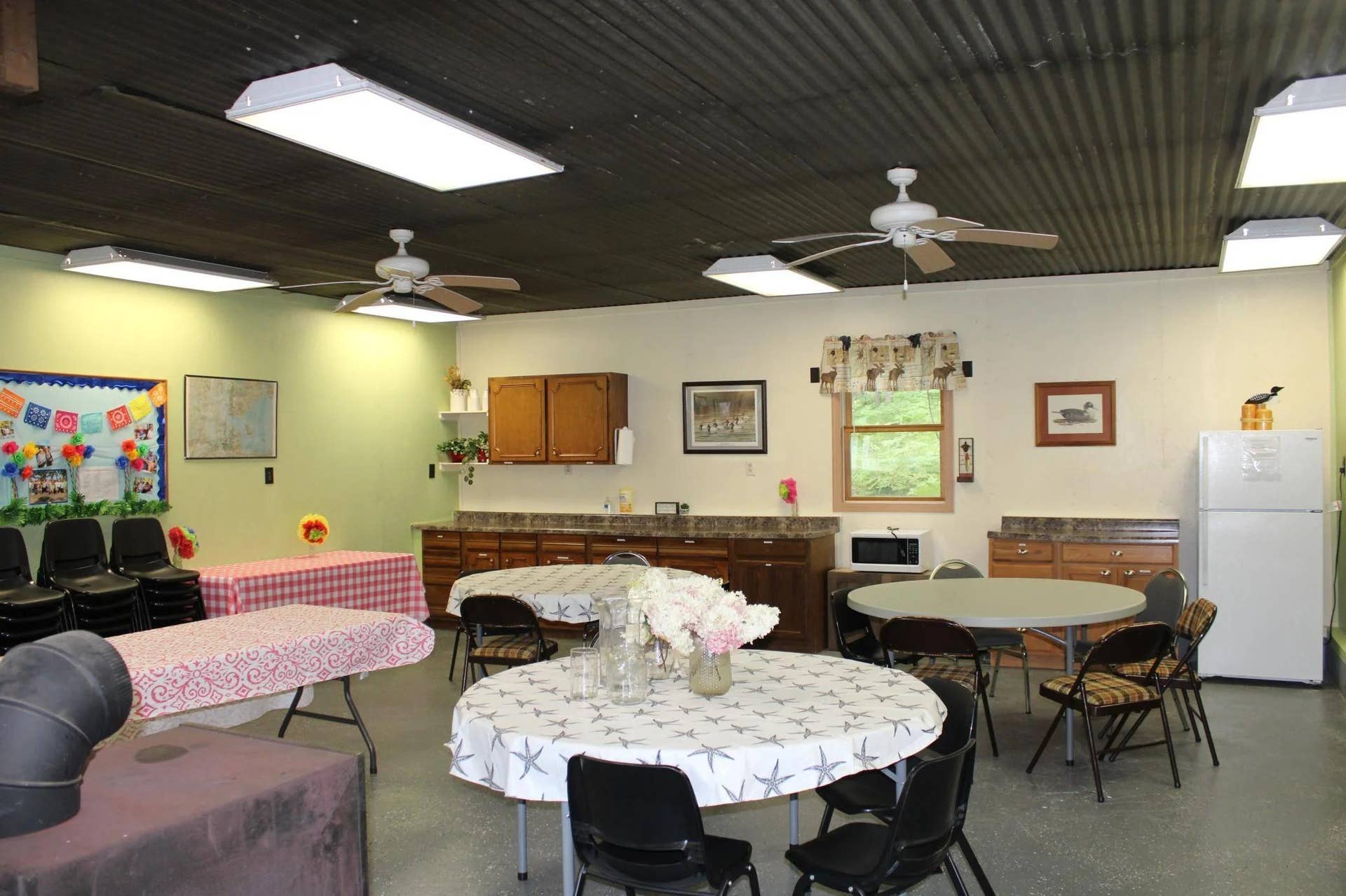 1707 Crosby Court SE, #4, Bemidji, MN 56601 Community Room.jpg
