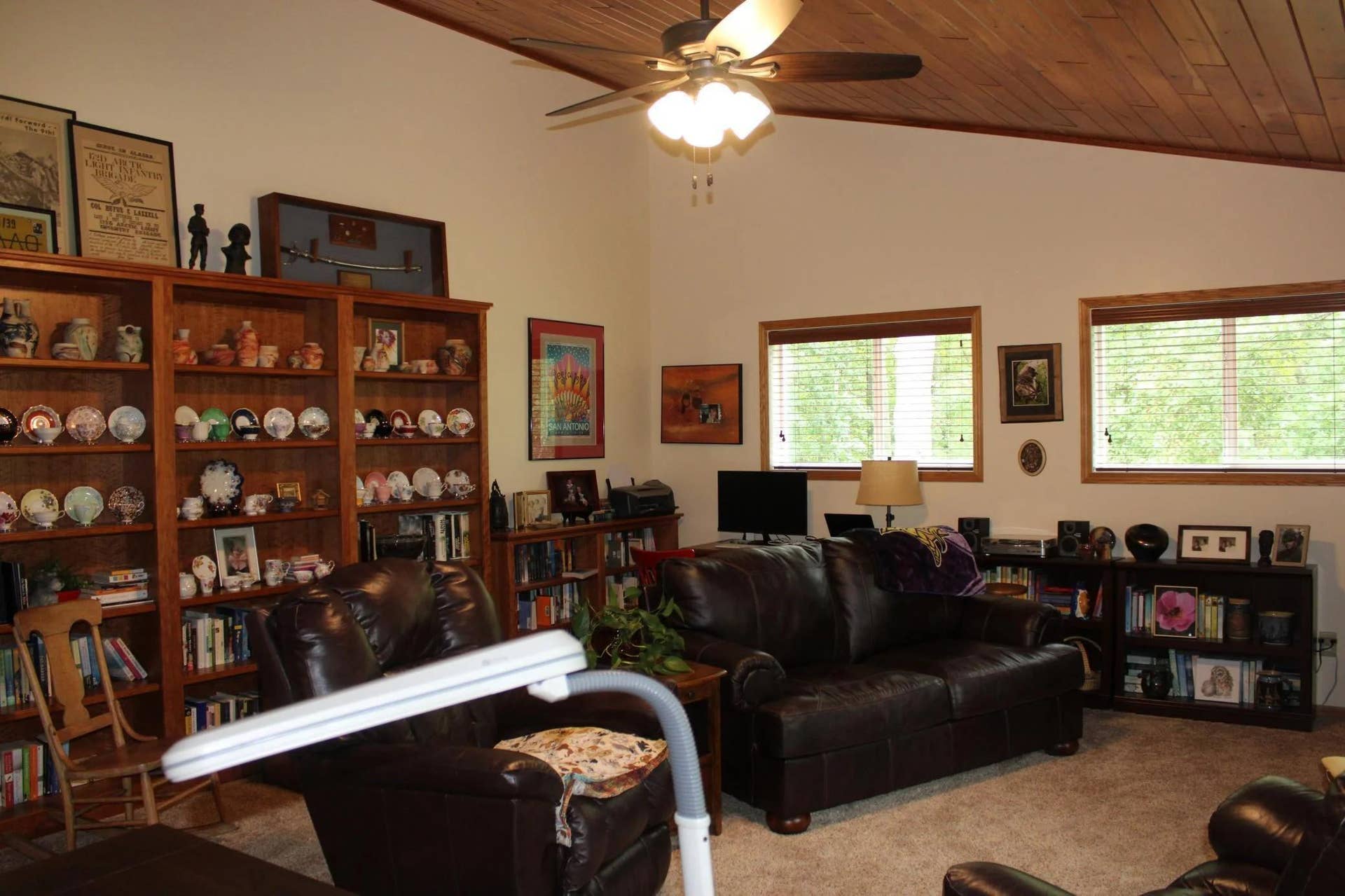 1707 Crosby Court SE, #4, Bemidji, MN 56601 Family Room 2.jpg