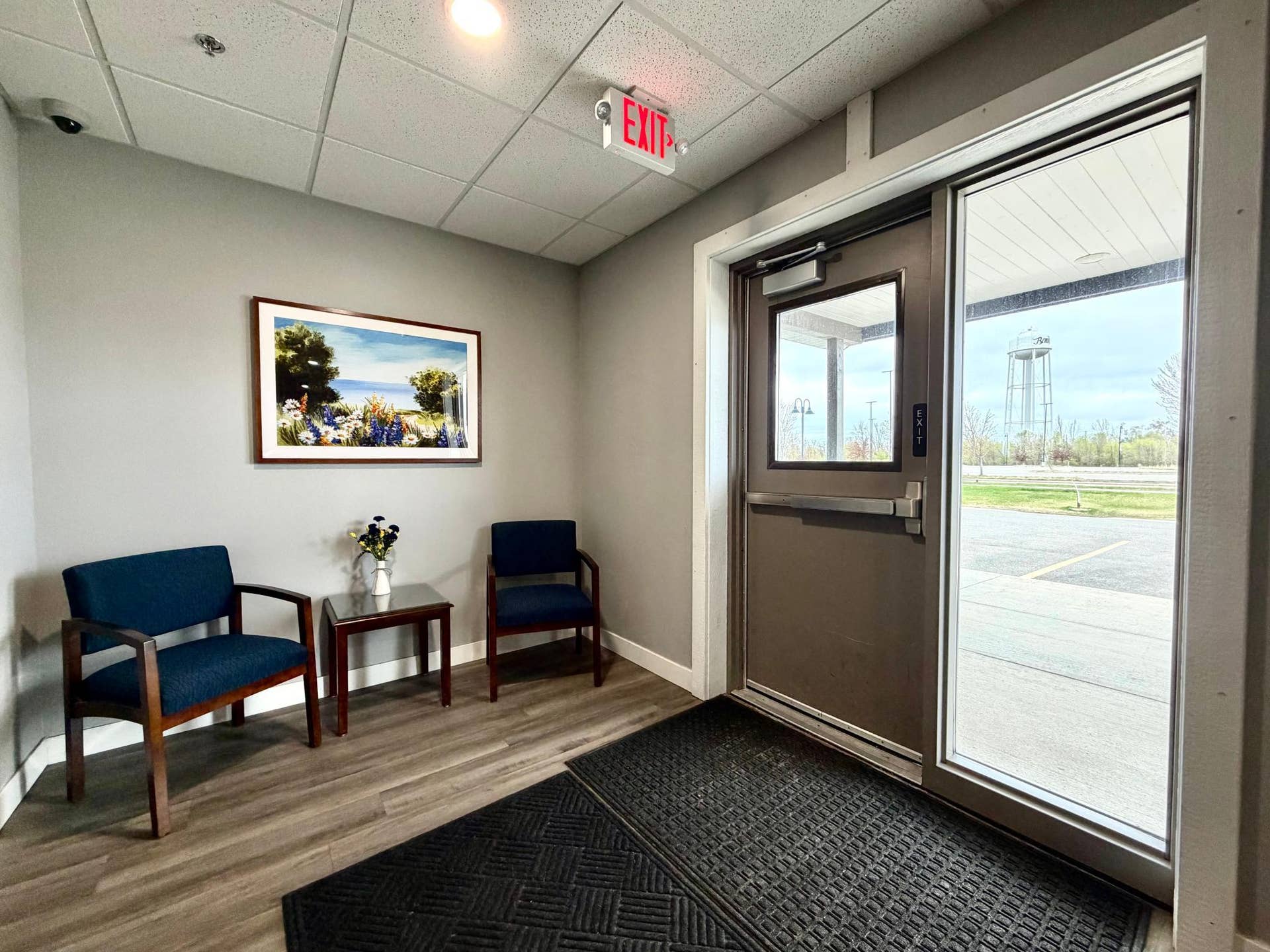 715 Lake Shore Drive NE, #201, Bemidji, MN 56601 West Entrance to the building.jpeg