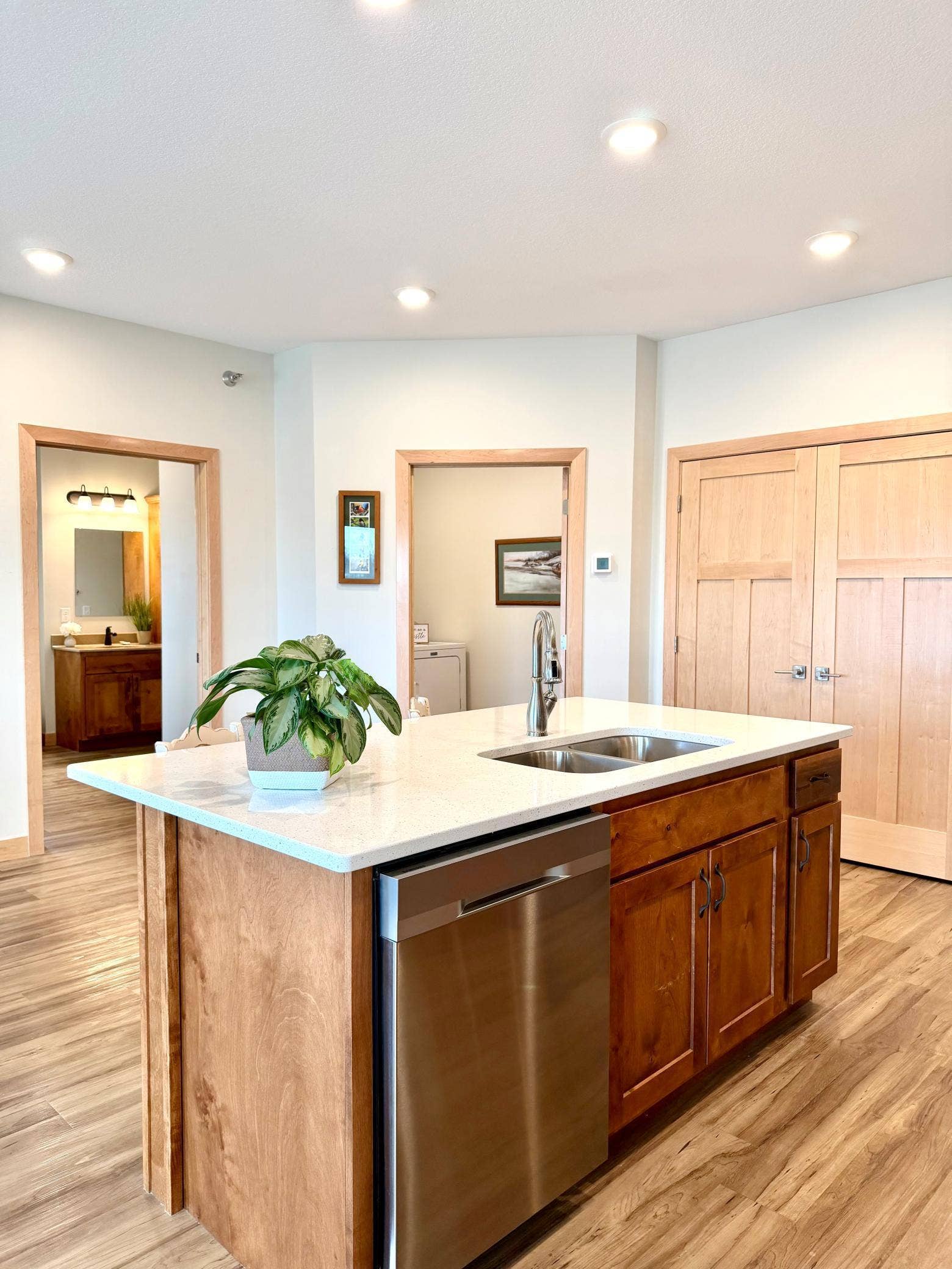 715 Lake Shore Drive NE, #201, Bemidji, MN 56601 8.jpg