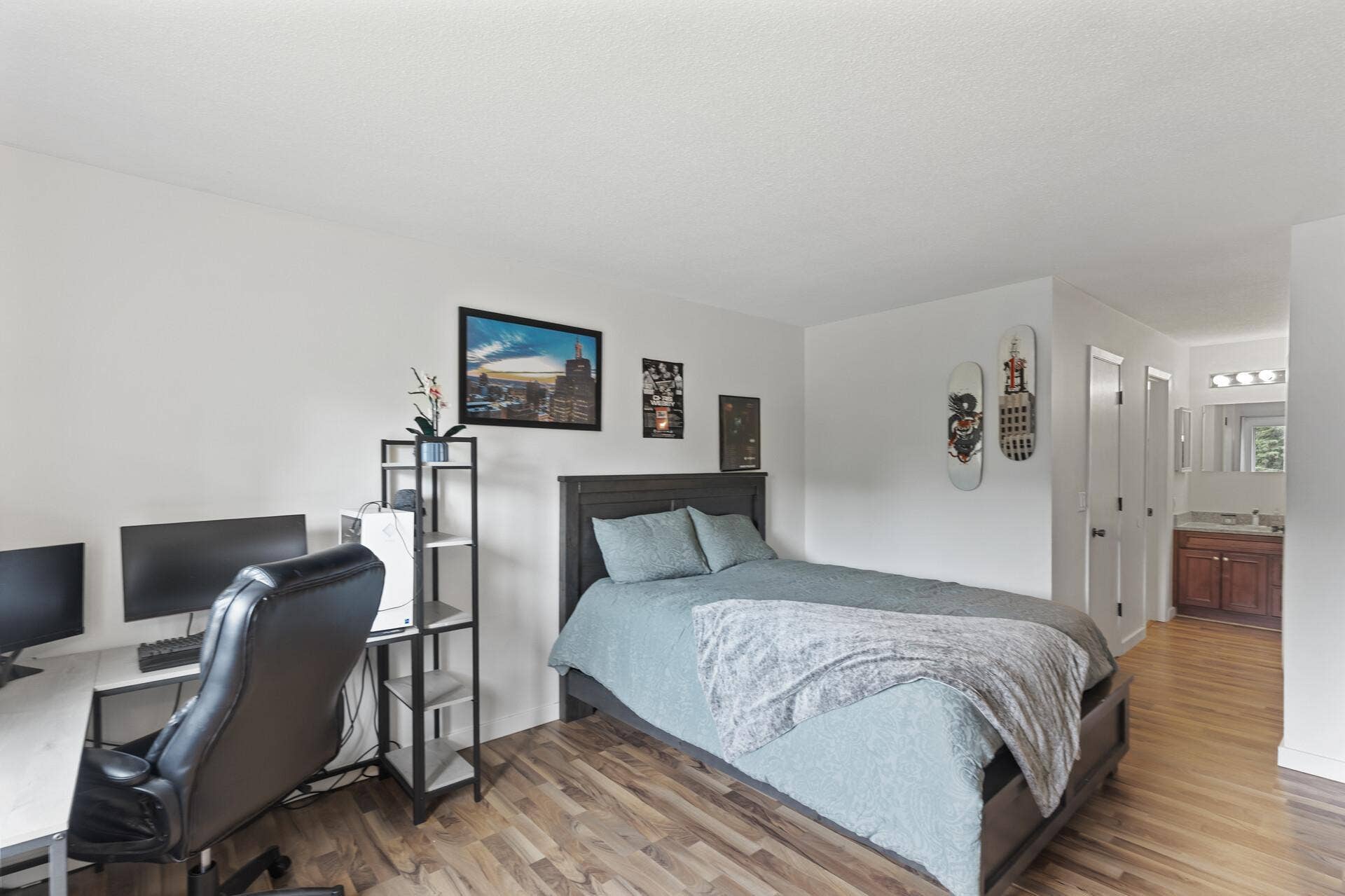 4207 Lakeside Avenue N, #328, Brooklyn Center, MN 55429 4207 Lakeside Avenue N, #328, Brooklyn Center, MN 55429