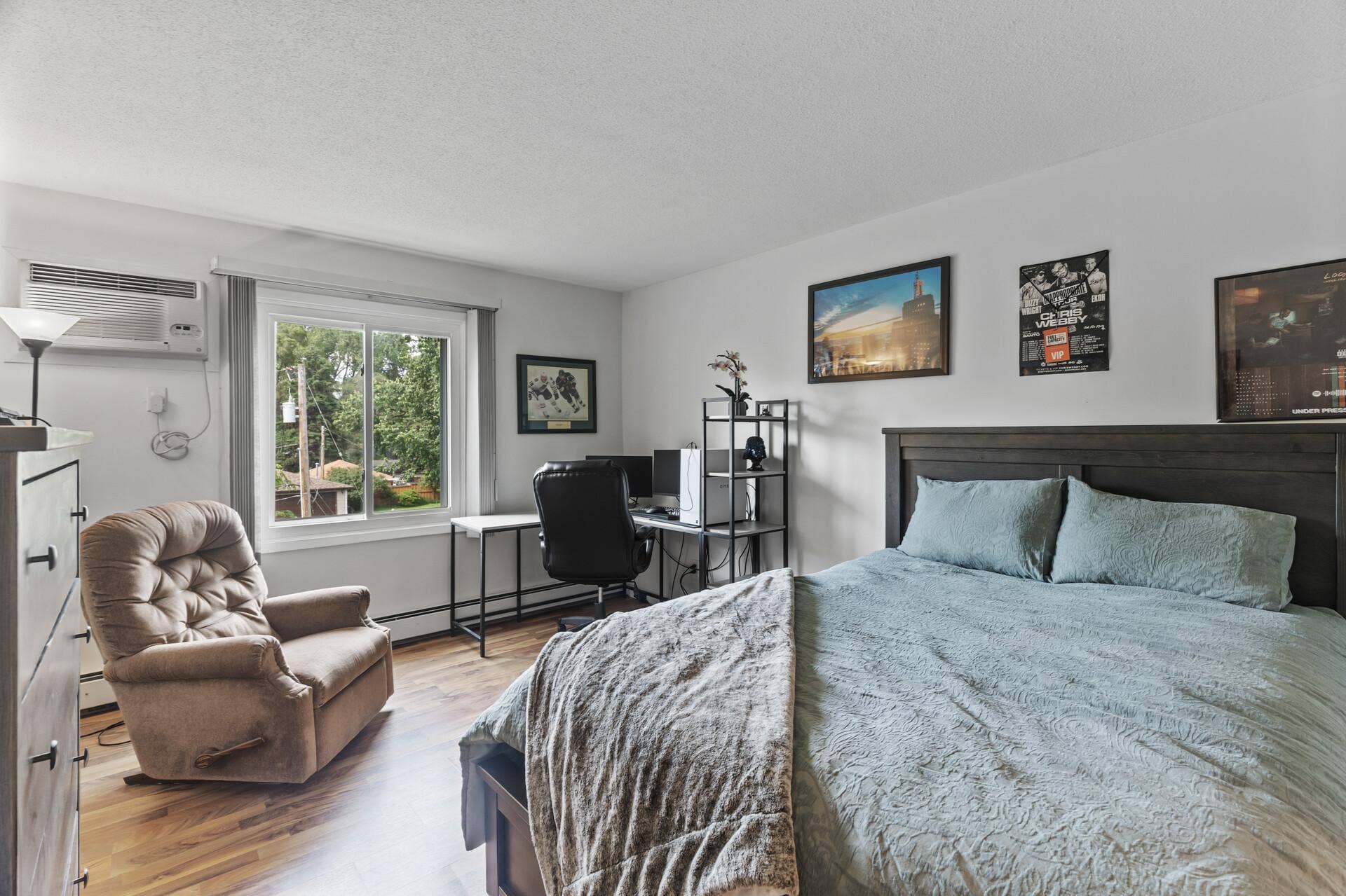 4207 Lakeside Avenue N, #328, Brooklyn Center, MN 55429 4207 Lakeside Avenue N, #328, Brooklyn Center, MN 55429