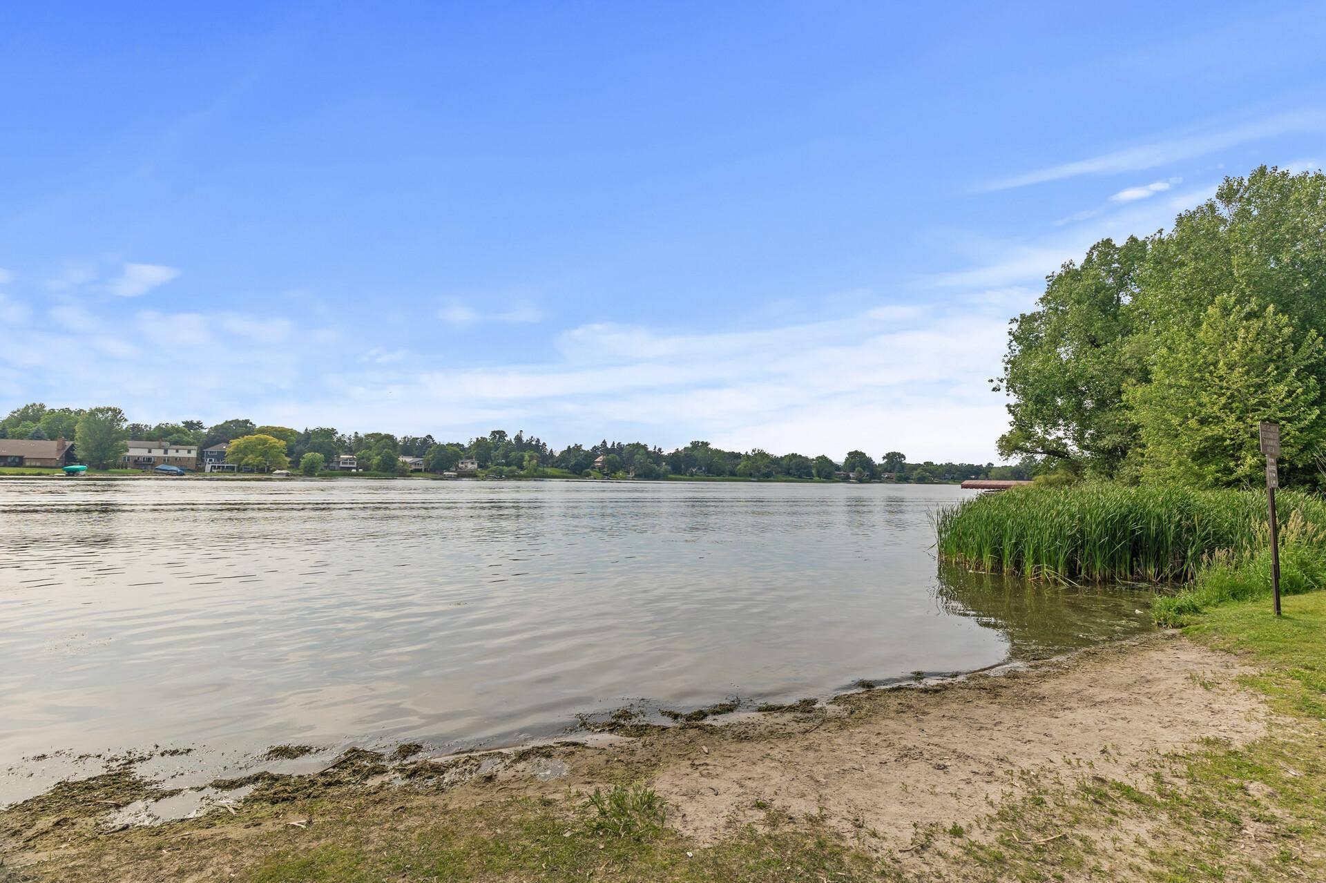 4207 Lakeside Avenue N, #328, Brooklyn Center, MN 55429 4207 Lakeside Avenue N, #328, Brooklyn Center, MN 55429