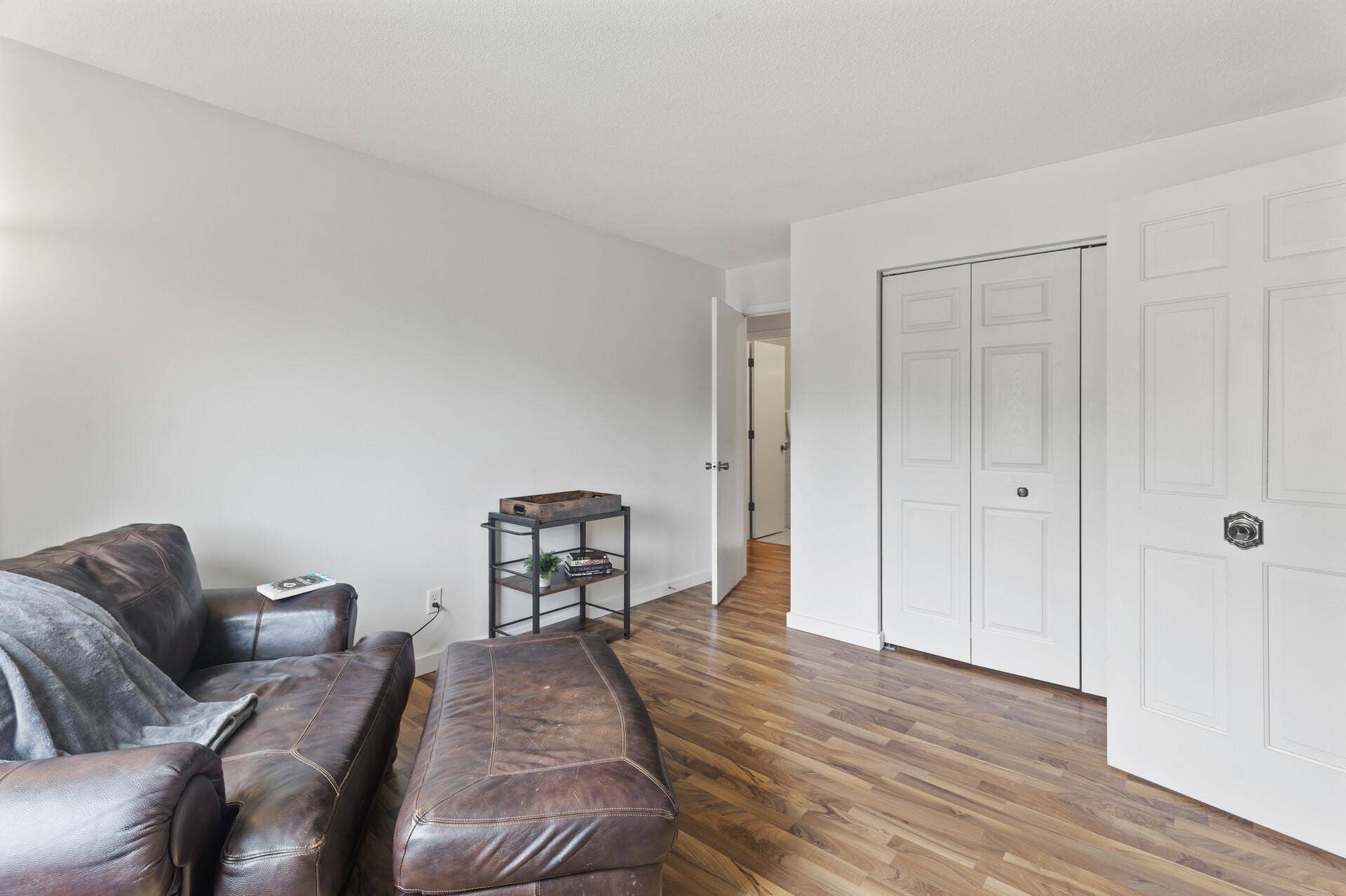 4207 Lakeside Avenue N, #328, Brooklyn Center, MN 55429 4207 Lakeside Avenue N, #328, Brooklyn Center, MN 55429
