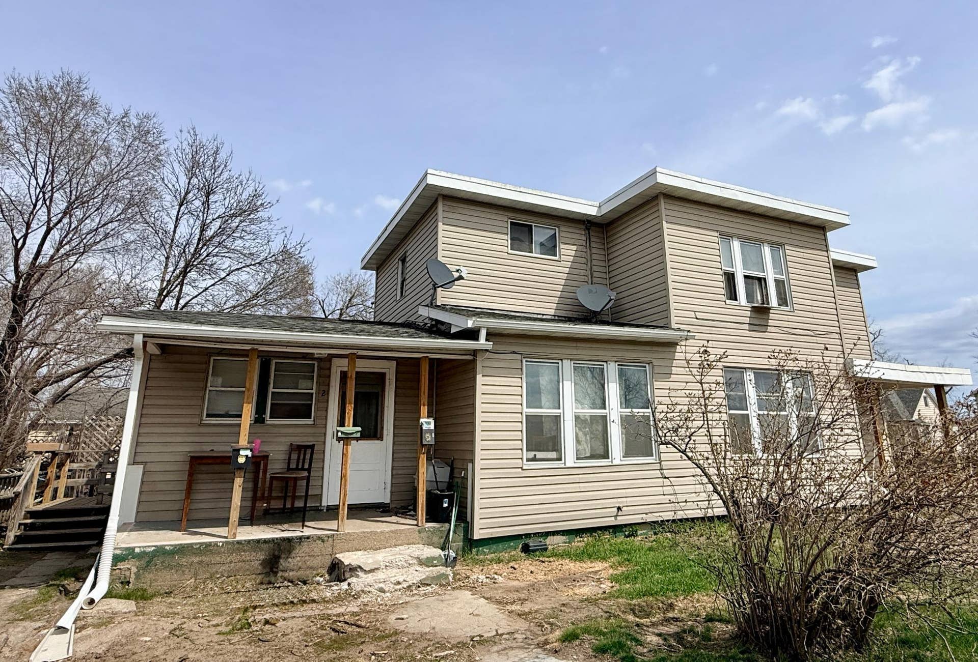 1101 Bemidji Avenue N, Bemidji, MN 56601 Main Level Unit 2 has two covered porch entrances