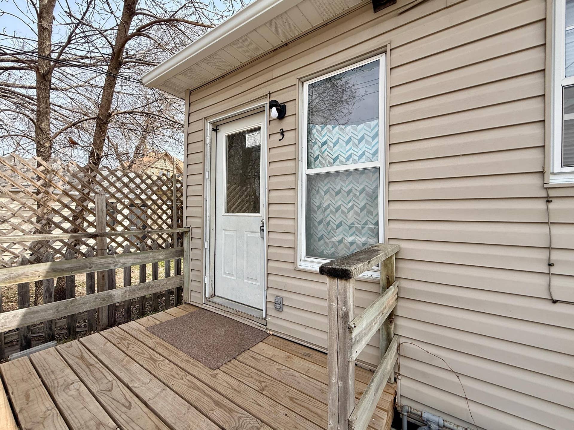 1101 Bemidji Avenue N, Bemidji, MN 56601 Porch and Entrance to Unit 3 (basement).