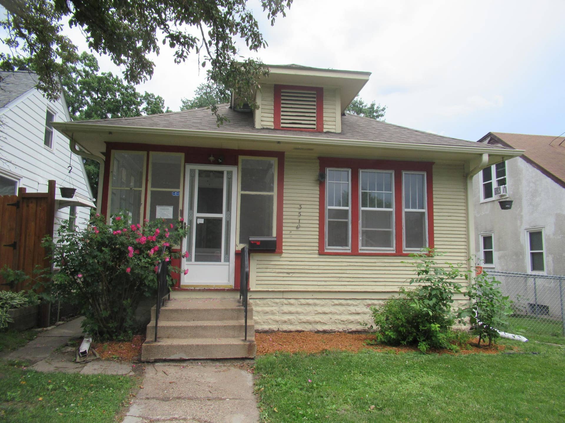3510 Lyndale Avenue N, 52, Minneapolis, MN 55412 Front.JPG