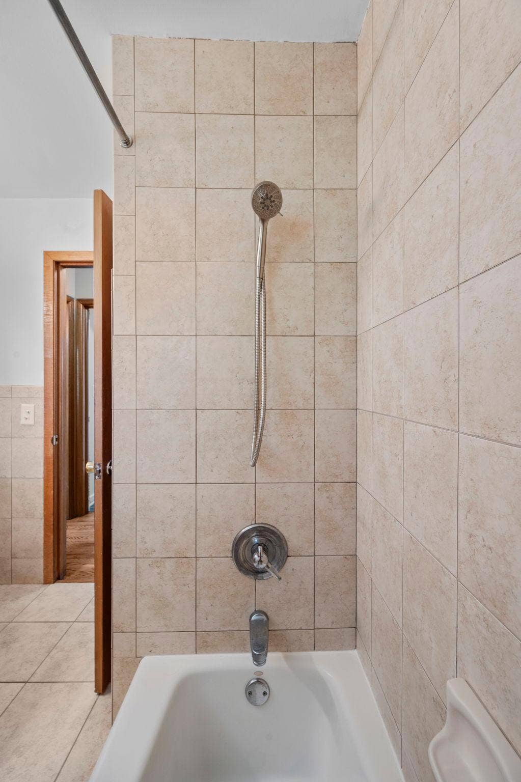A view of the tub enclosure
