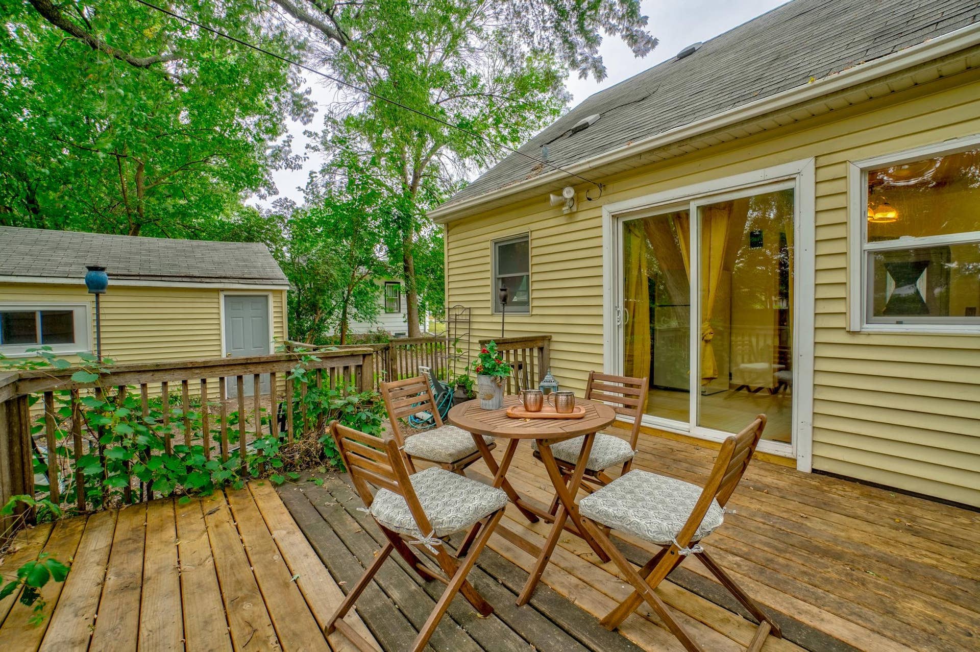 6024 Camden Avenue N, Brooklyn Center, MN 55430 6024 Camden Ave N