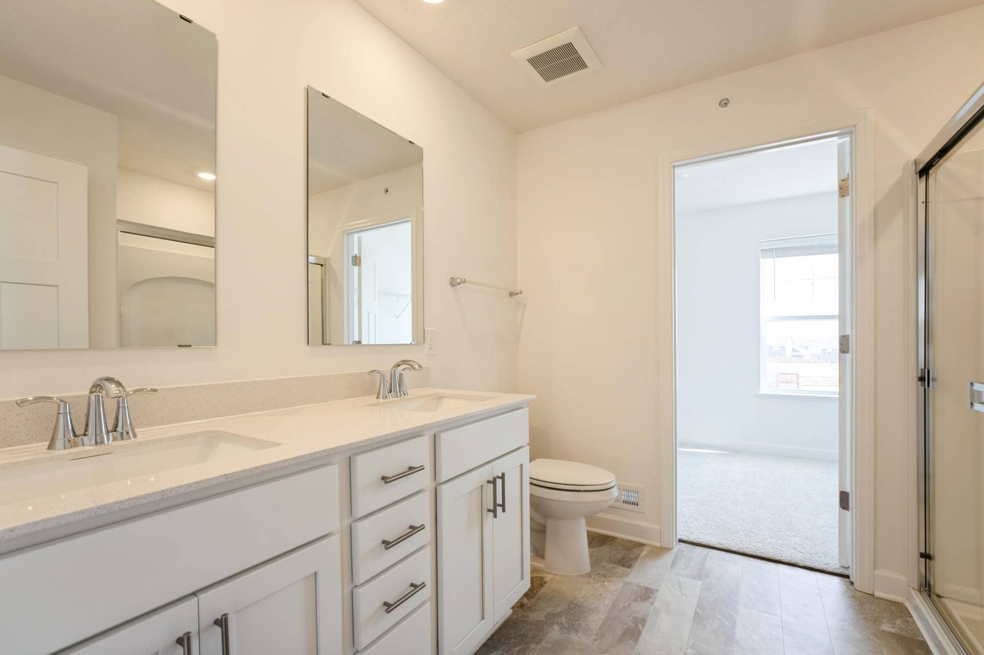 5353 Long Pointe Pass, Woodbury, MN 55129 (Photo of a model home, actual homes finishes will vary)