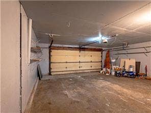 4819 Grenwich Way N, Oakdale, MN 55128 4819 Grenwich way N, inside gar.jpg