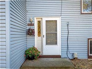 4819 Grenwich Way N, Oakdale, MN 55128 4819 Grenwich way N, front door 2 pic.jpg
