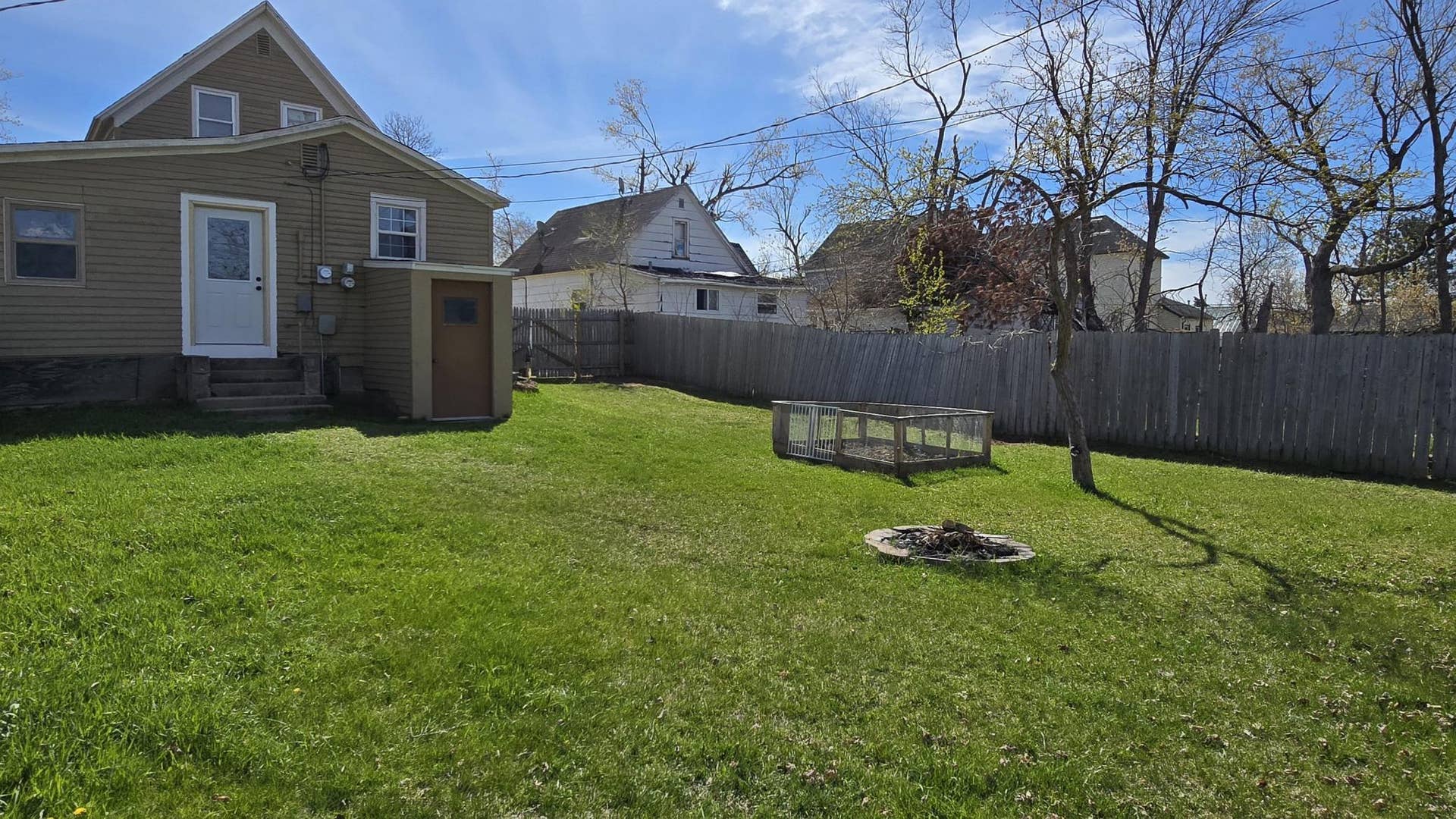 913 Mississippi Avenue NW, Bemidji, MN 56601 backyard4.jpg