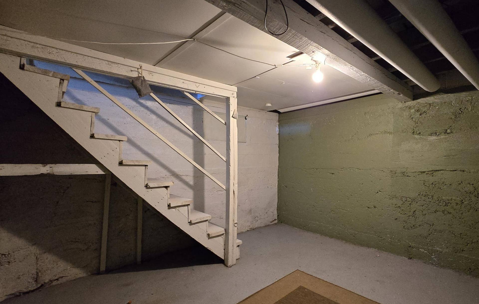 913 Mississippi Avenue NW, Bemidji, MN 56601 basement stairs.jpg