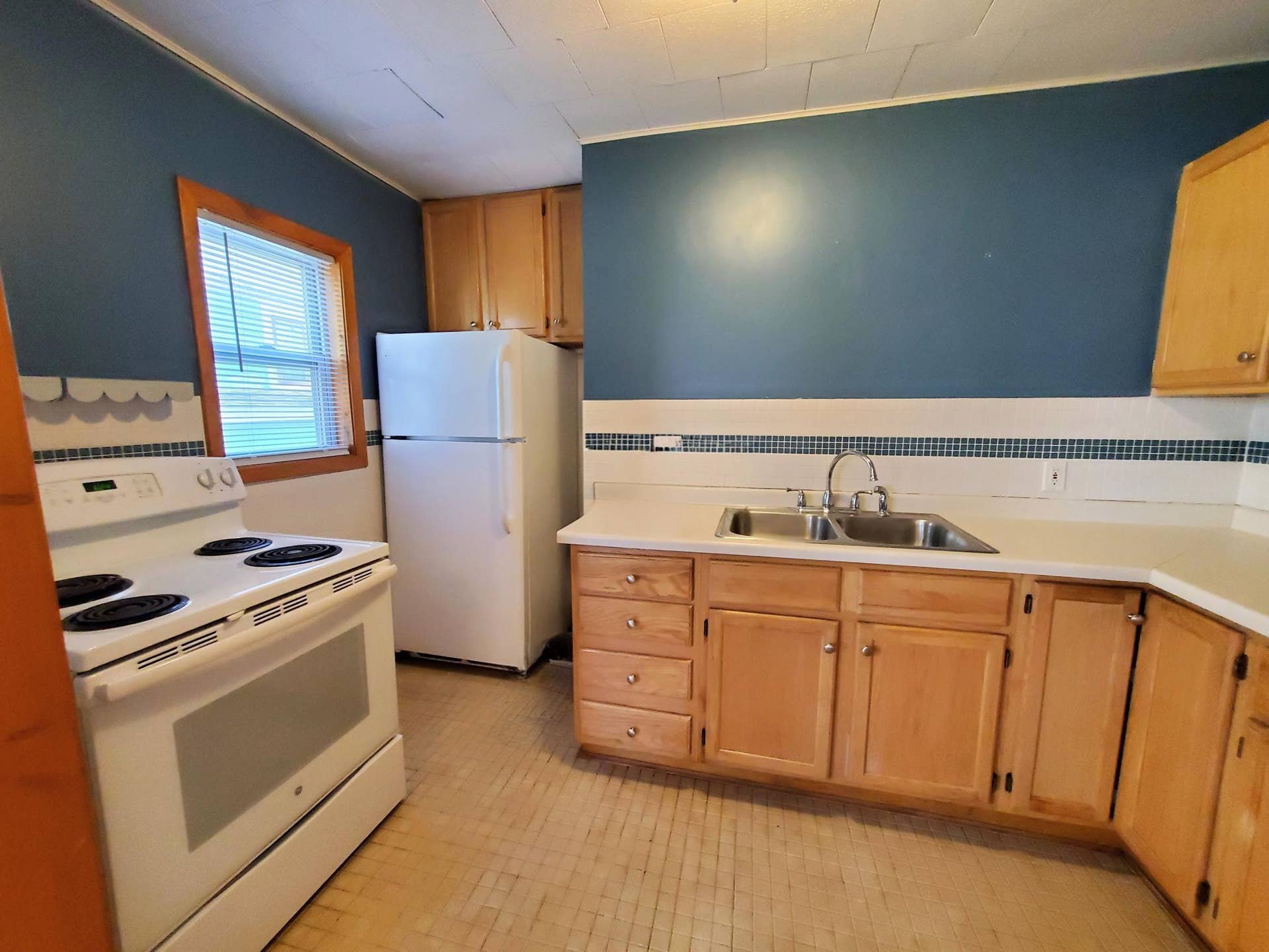 923 Beltrami Avenue NW, Bemidji, MN 56601 Unit 1