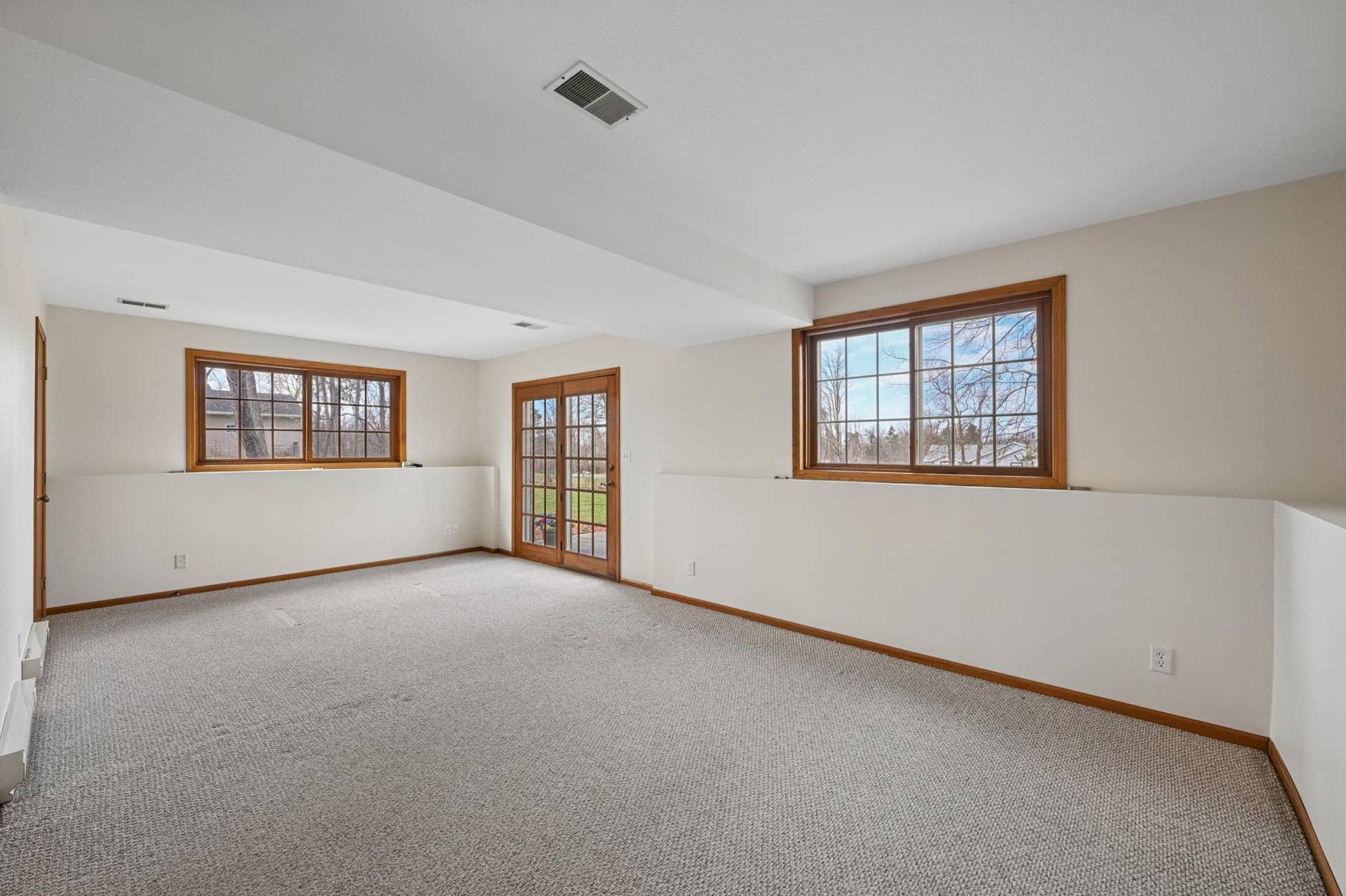 2120 Grotte Avenue NE, Bemidji, MN 56601 23_abc_6074.jpg