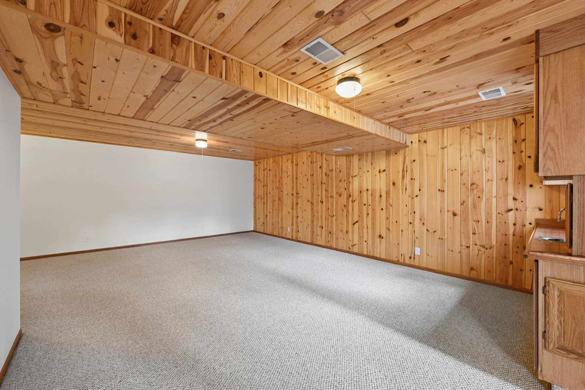2120 Grotte Avenue NE, Bemidji, MN 56601 38_dsc_6140.jpg