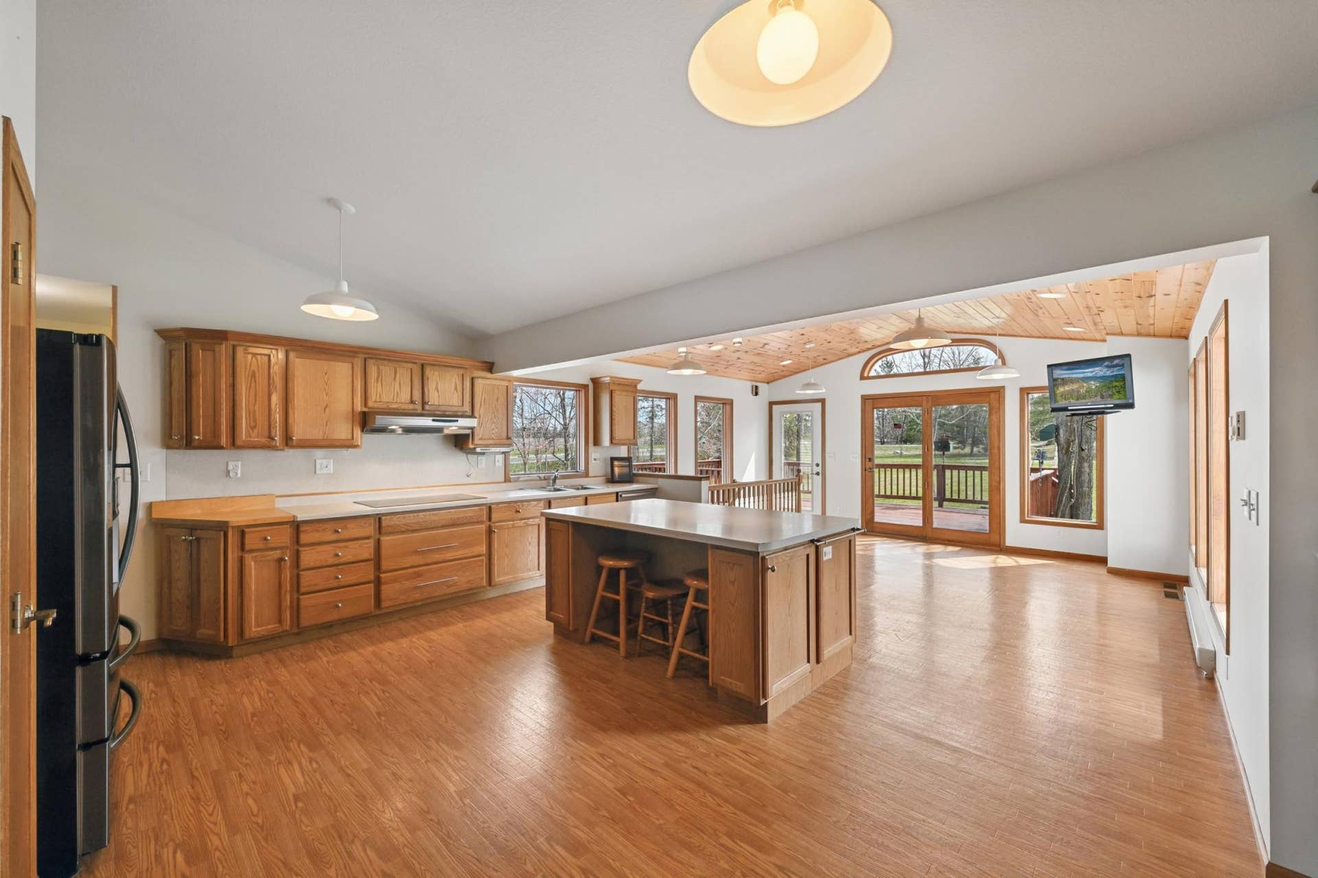 2120 Grotte Avenue NE, Bemidji, MN 56601 8_abc_5989.jpg