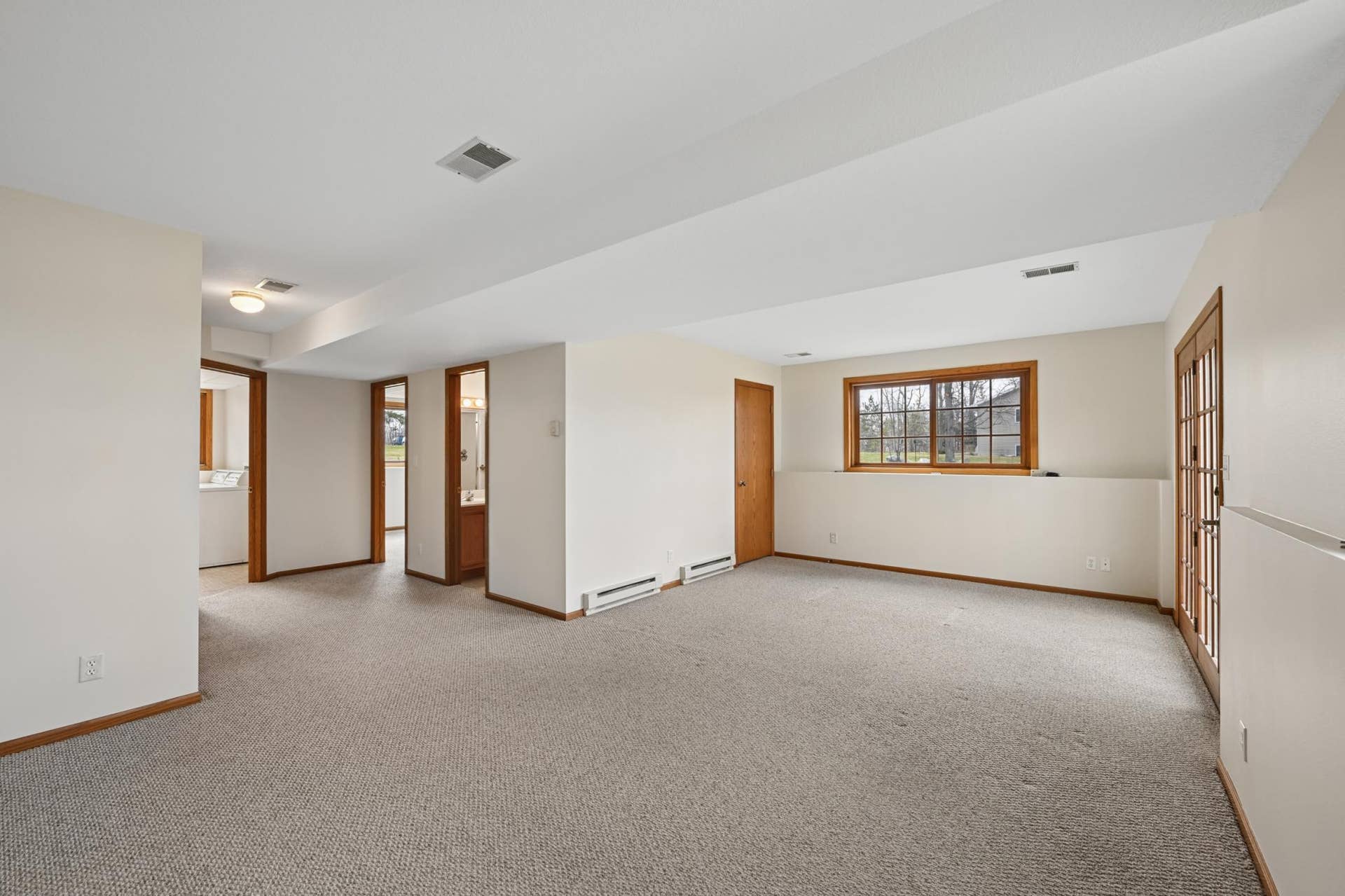 2120 Grotte Avenue NE, Bemidji, MN 56601 24_abc_6079.jpg