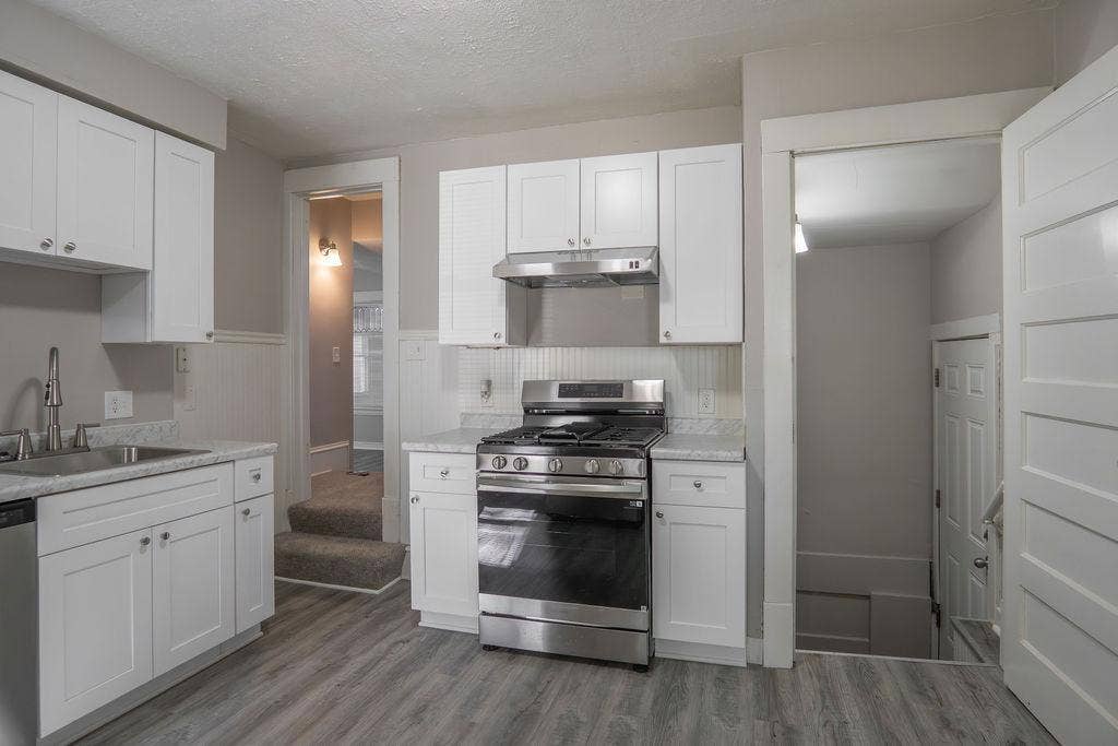 1606 Concordia Avenue, 96, Saint Paul, MN 55104 VP501635.jpg