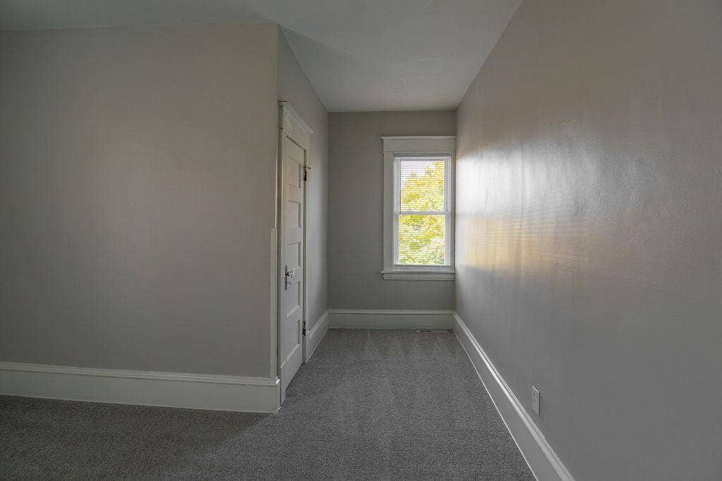 1606 Concordia Avenue, 96, Saint Paul, MN 55104 VP501656-HDR.jpg