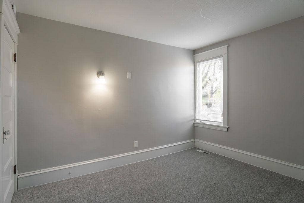1606 Concordia Avenue, 96, Saint Paul, MN 55104 VP501670-HDR.jpg