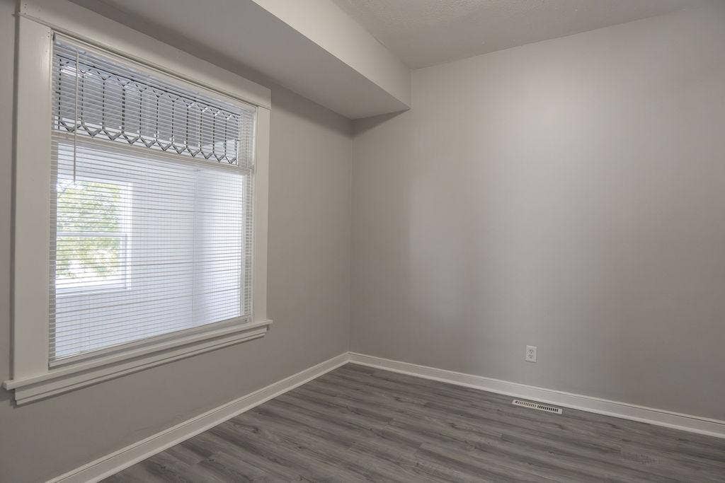1606 Concordia Avenue, 96, Saint Paul, MN 55104 VP501745.jpg