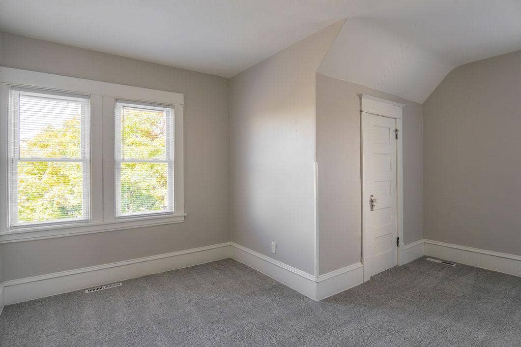 1606 Concordia Avenue, 96, Saint Paul, MN 55104 VP501683-HDR.jpg