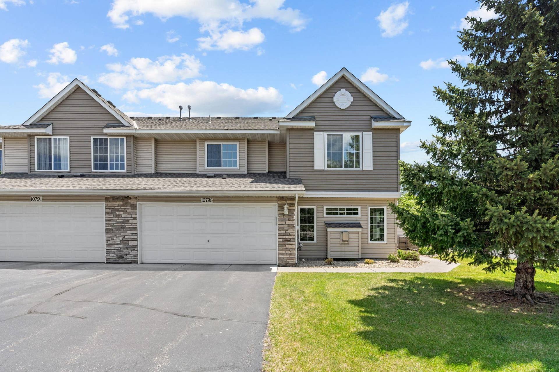 7-web-or-mls-10795 Unity Ln-7.jpg