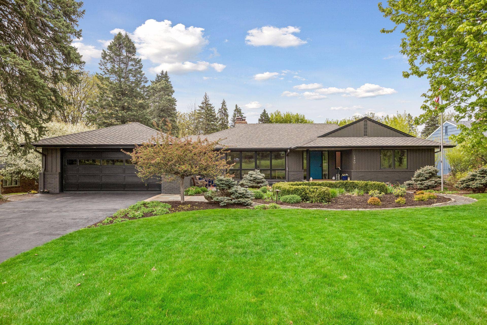 1940 Edgcumbe Road, 94, Saint Paul, MN 55116