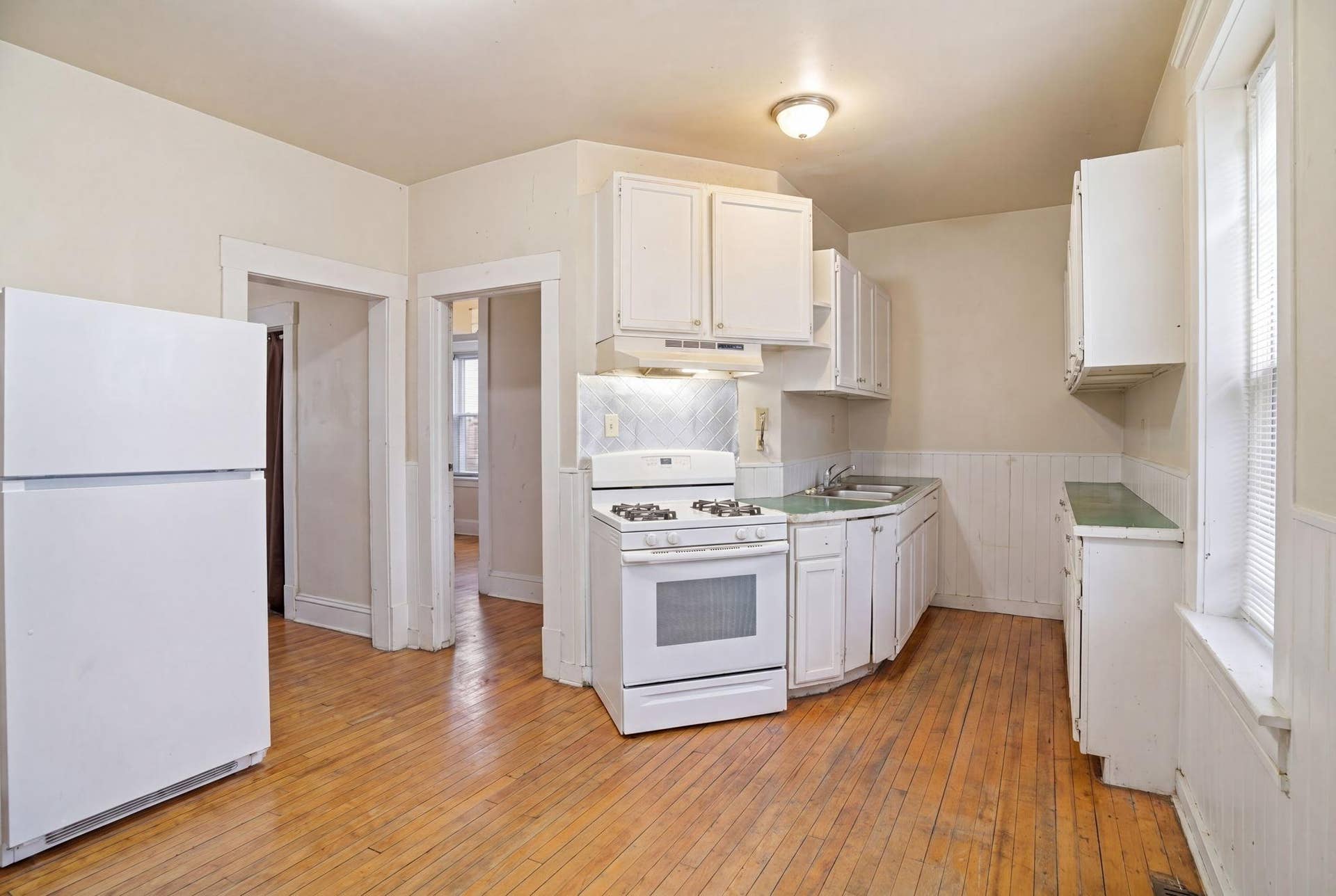 686 Virginia Street, 102, Saint Paul, MN 55103 7-web-or-mls-006_DSC05787.png