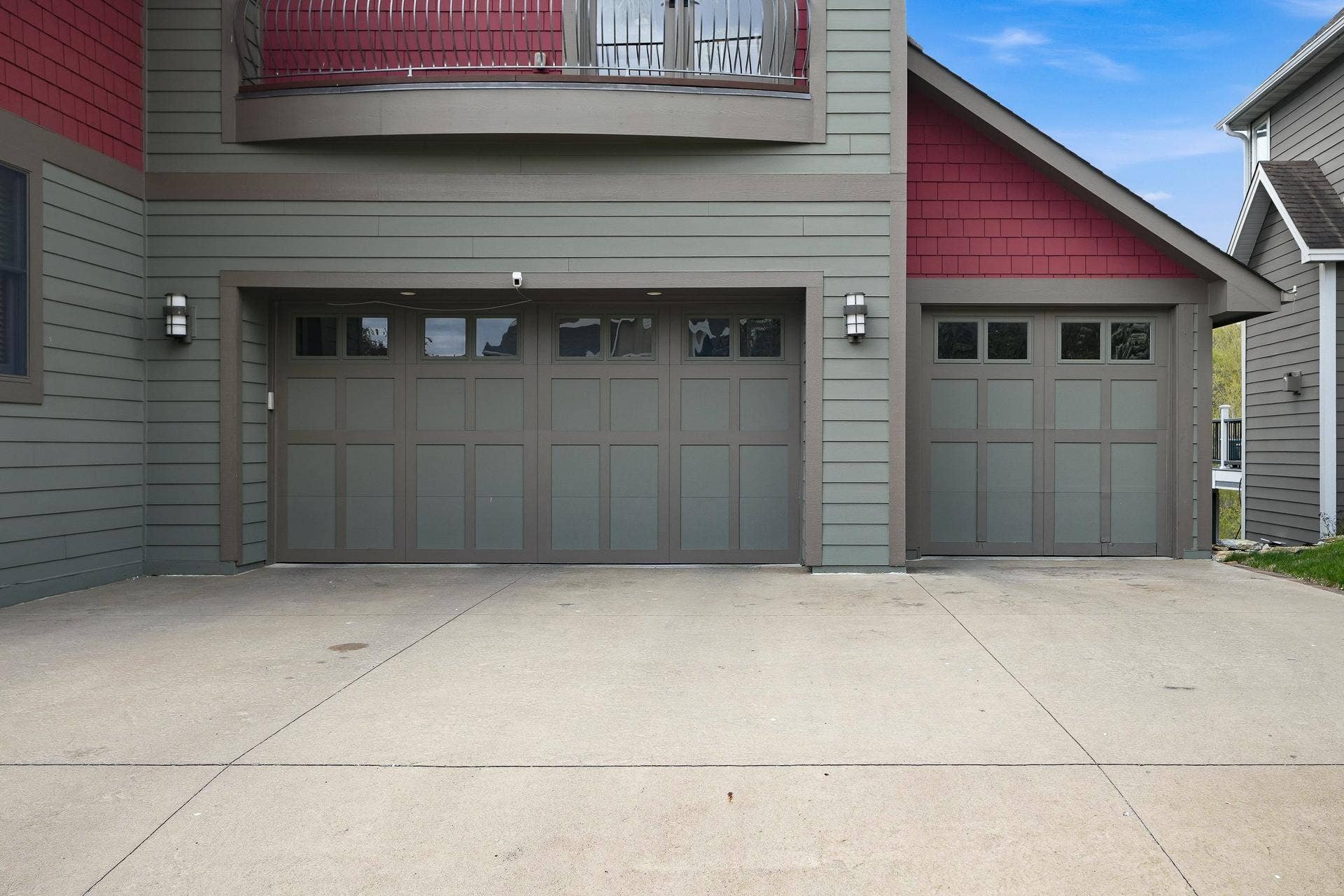 10721 Watersedge Lane, Woodbury, MN 55129 10721 Watersedge Lane, Woodbury, MN 55129