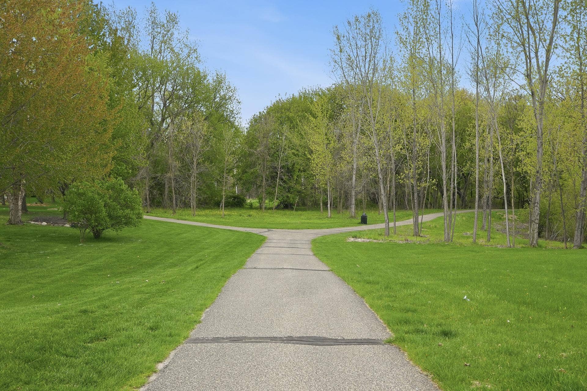 10721 Watersedge Lane, Woodbury, MN 55129 10721 Watersedge Lane, Woodbury, MN 55129