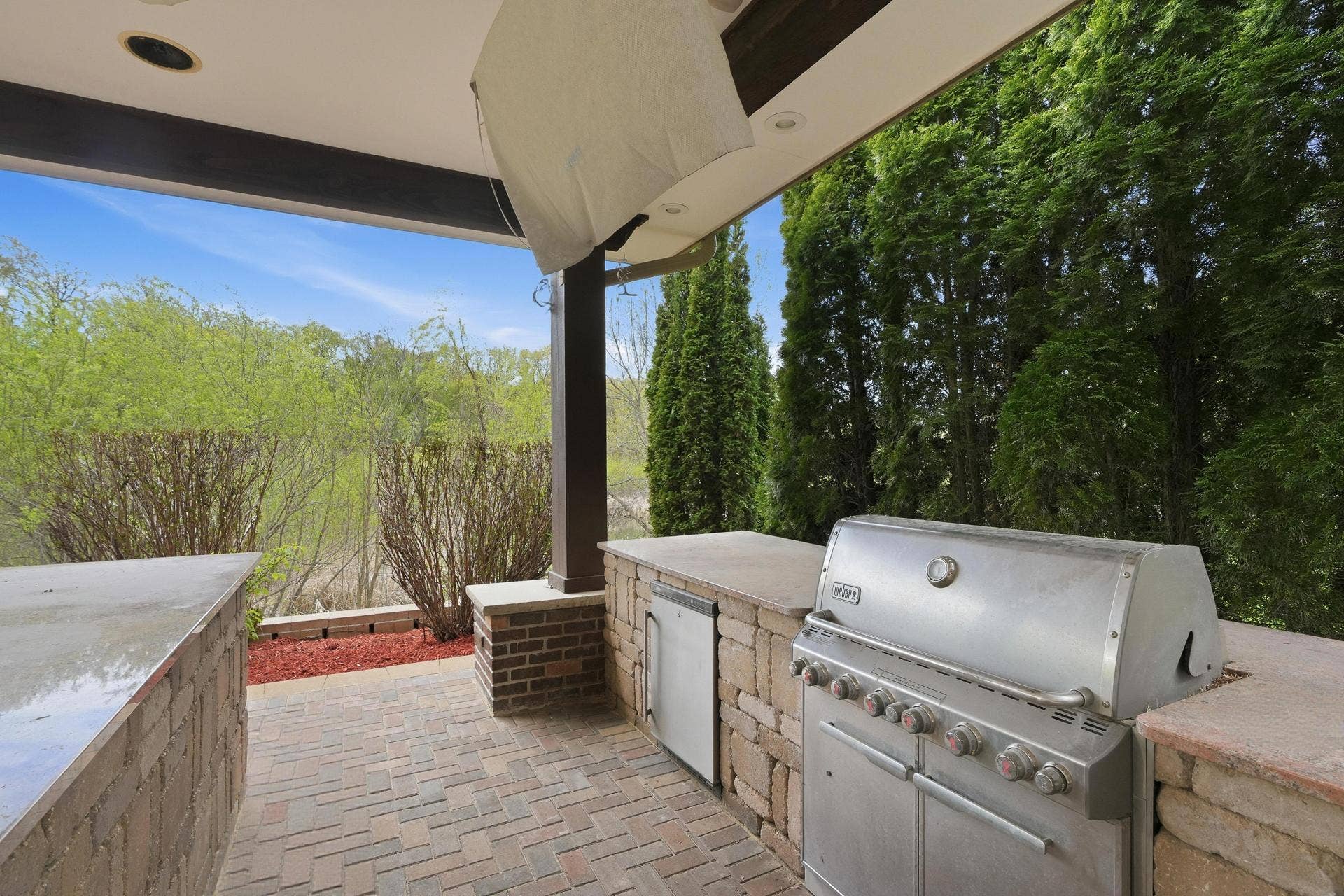 10721 Watersedge Lane, Woodbury, MN 55129 10721 Watersedge Lane, Woodbury, MN 55129