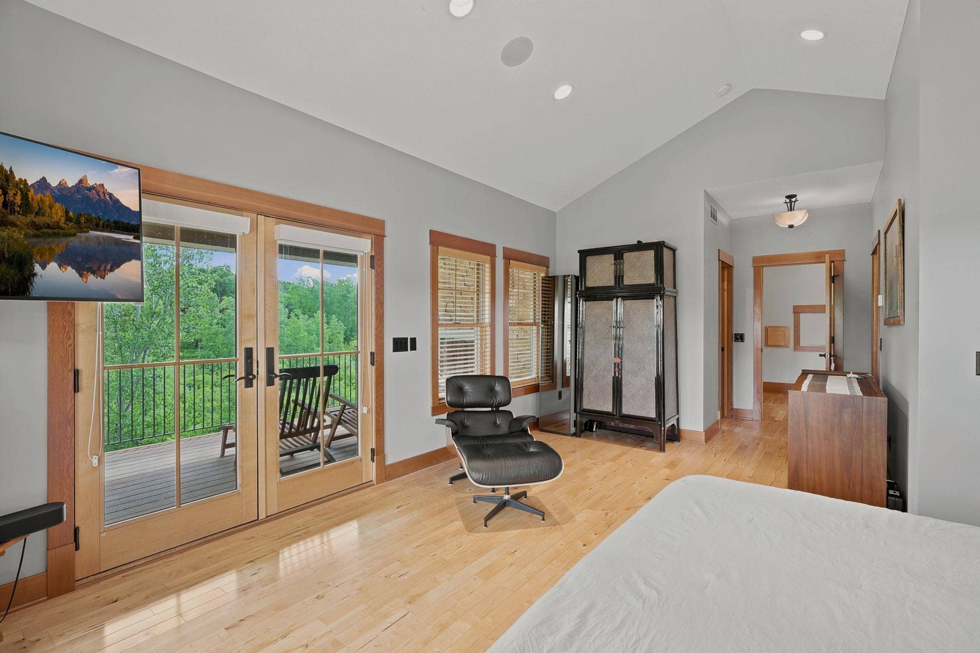 10721 Watersedge Lane, Woodbury, MN 55129 10721 Watersedge Lane, Woodbury, MN 55129