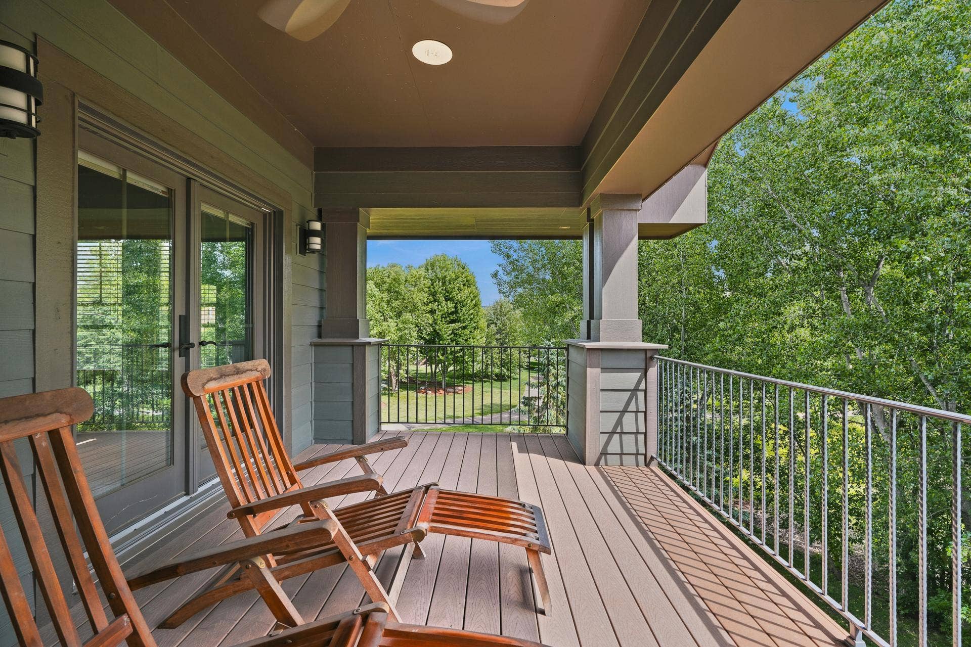10721 Watersedge Lane, Woodbury, MN 55129 10721 Watersedge Lane, Woodbury, MN 55129
