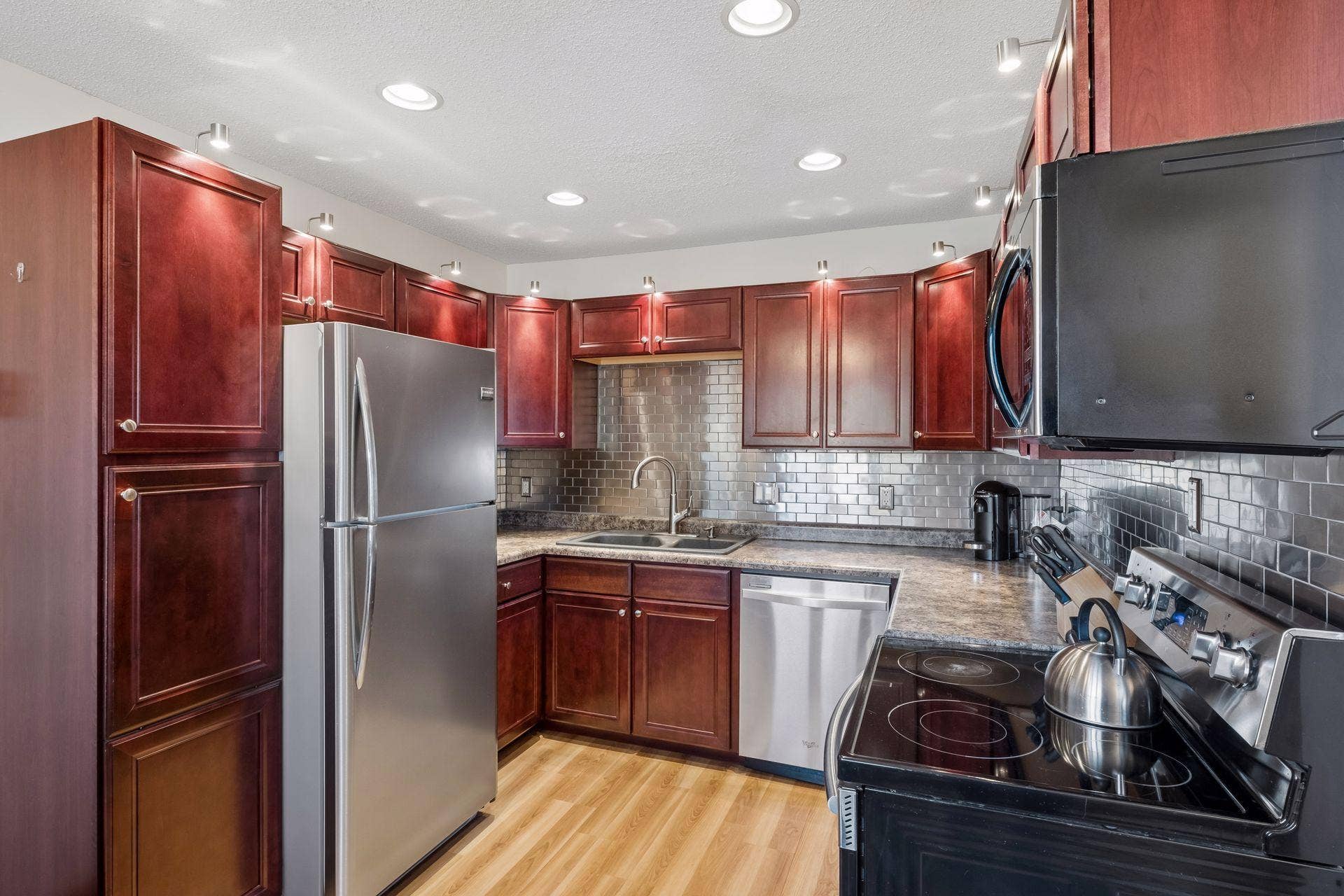 11032 Trail West Road, Bloomington, MN 55437