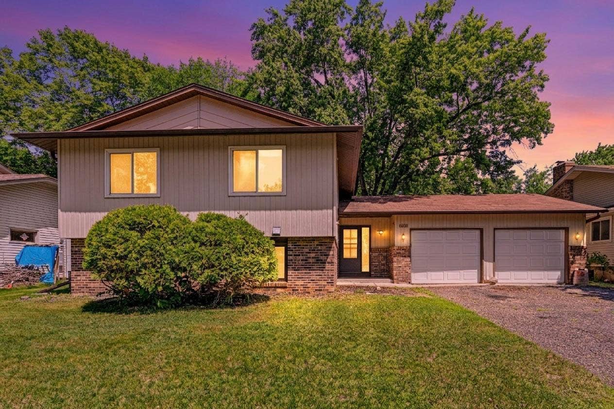 6748 81st Avenue N, Brooklyn Park, MN 55445 1000046088.jpg