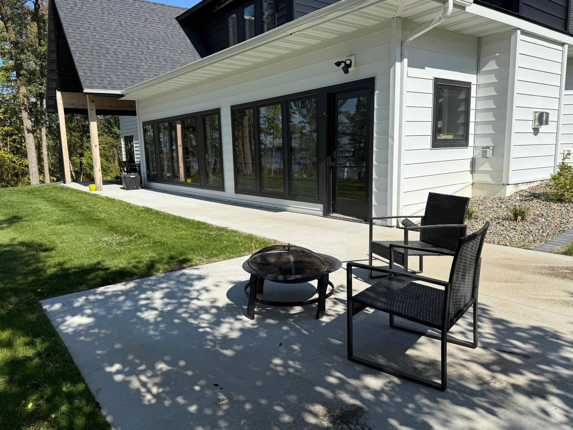 4621 Waville Road NE, Bemidji, MN 56601 Back patio
