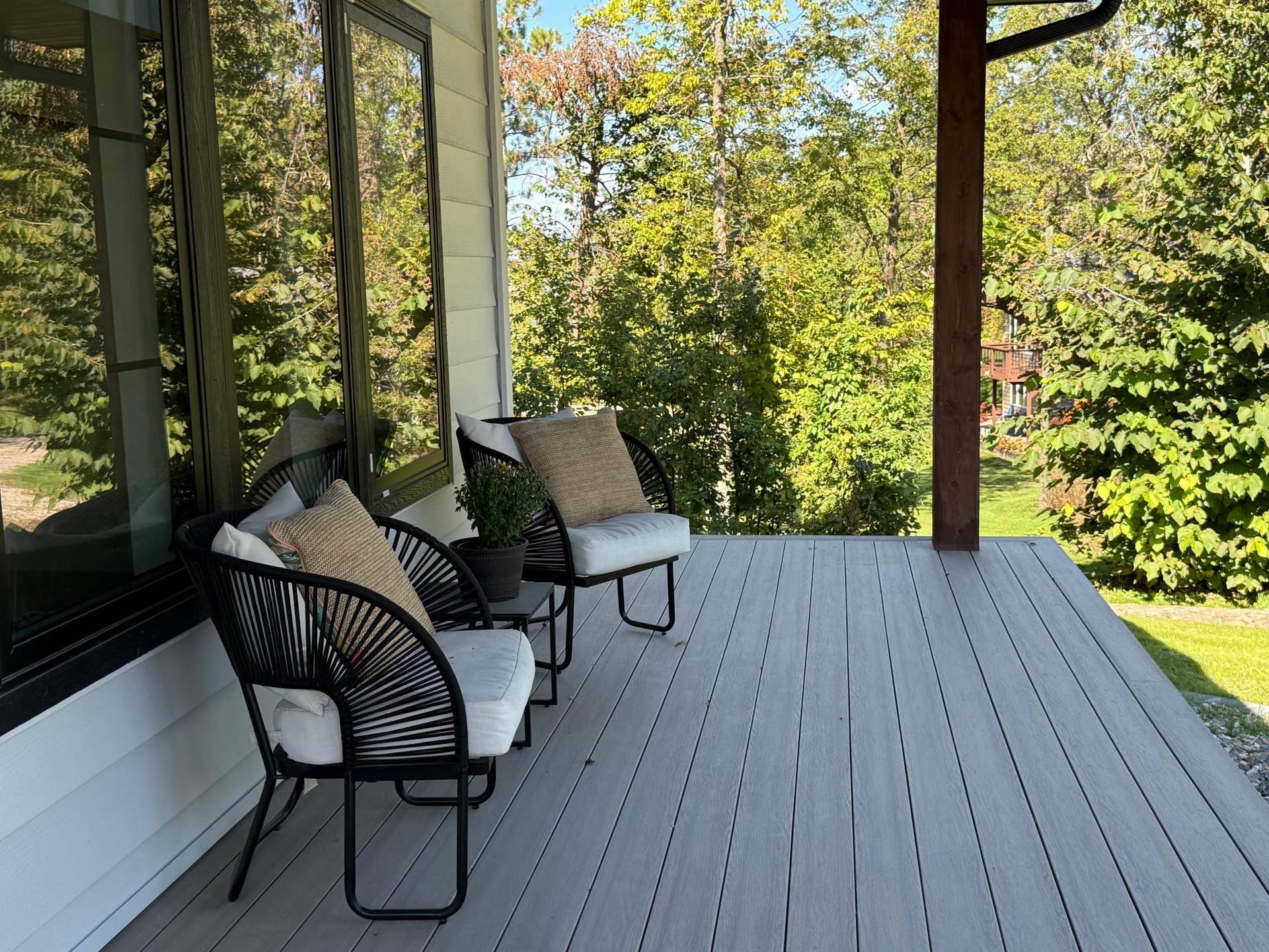 4621 Waville Road NE, Bemidji, MN 56601 Front porch