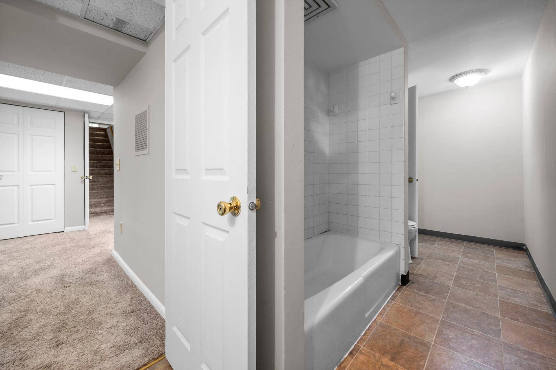 5451 Upper 147th Street W, Apple Valley, MN 55124 5451 Upper 147th Street W, Apple Valley, MN 55124