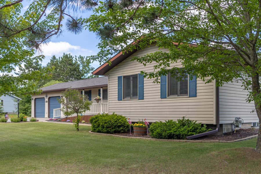 Property photo for 6834 Dickinson Drive NW, Bemidji, MN