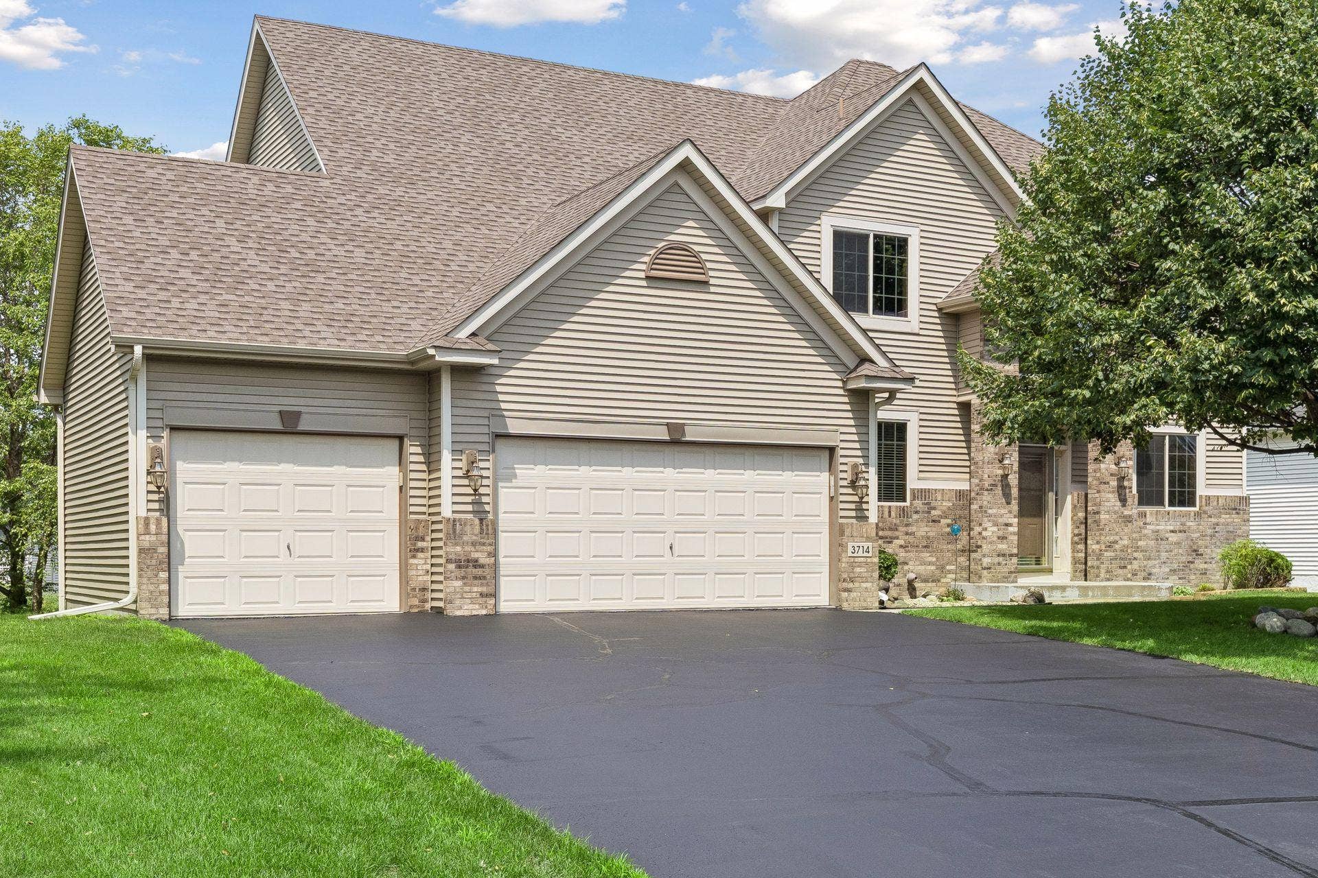 POPULAR TRAILS EDGE ESTATES