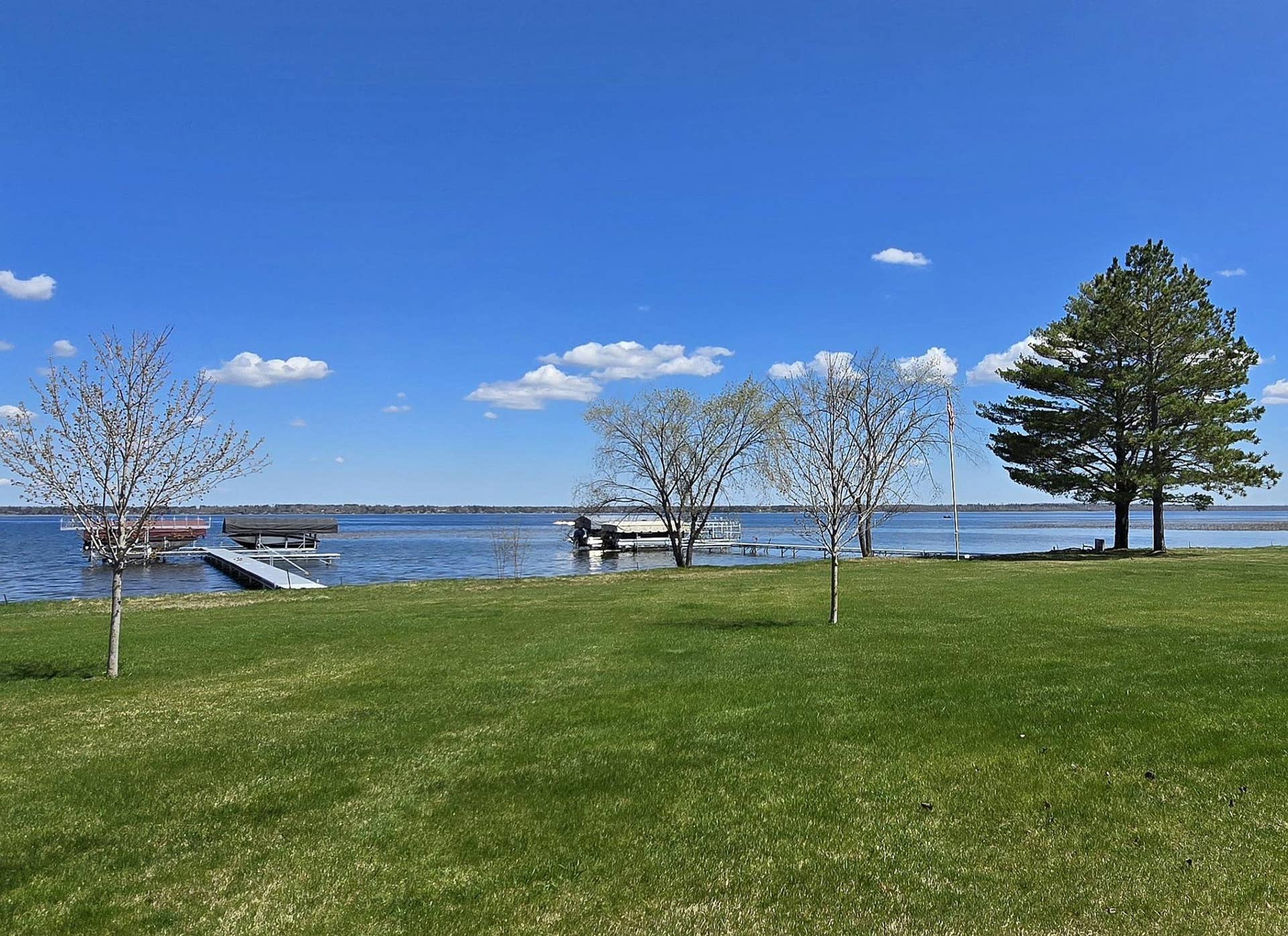 4524 Birchmont Drive NE, #4, Bemidji, MN 56601 docks.jpg